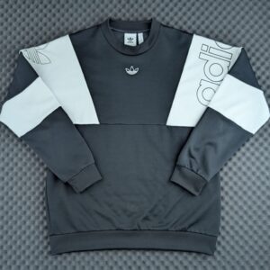 Vintage Adidas Center Logo Sweatshirt schwarz / Bestickt 90s Retro Gr. L