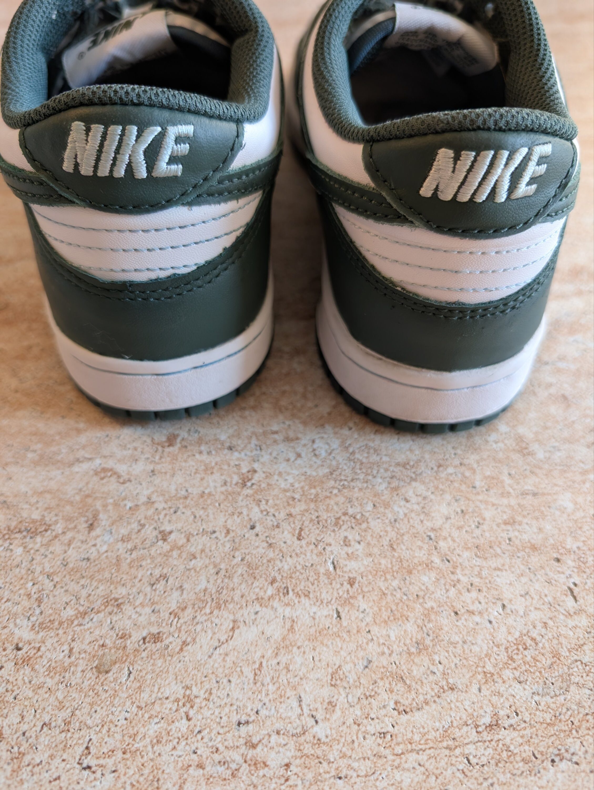 Nike Dunk Low GS vintage green Gr. 38.5 – Bild 8